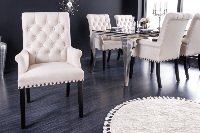 Chaise CASTLE beige chesterfield accoudoirs pieds noirs