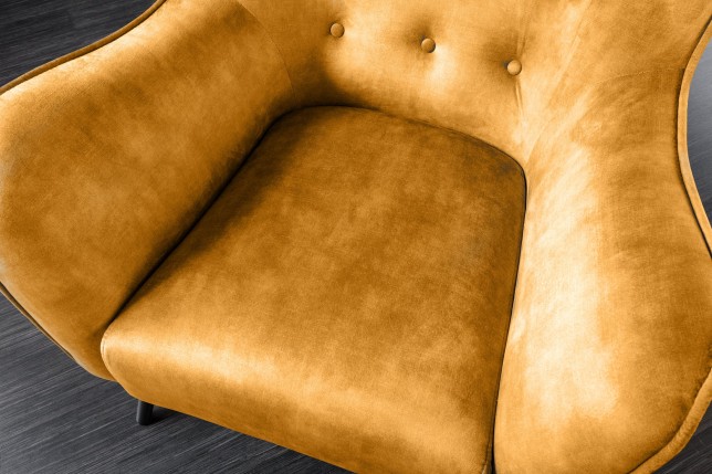 Fauteuil AMSTERDAM velours moutarde pieds métal noir