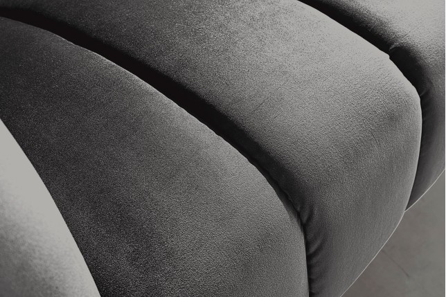 Canapé NOBLESSE 165cm 2 places velours gris pieds noirs