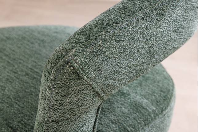 Chaise BOUTIQUE tissu vert texturé pieds champagne doré