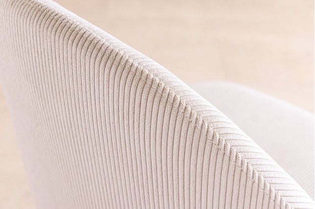 Chaise MIA CASA corde beige pieds métal champagne gold