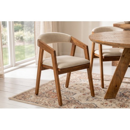 Chaise MAMMUT acacia massif finition miel et tissu gris