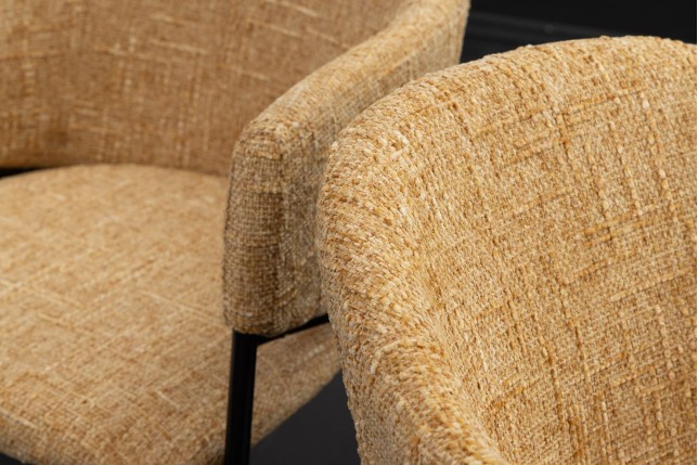 Chaise NOBLESSE accoudoirs jaune moutarde pieds noirs