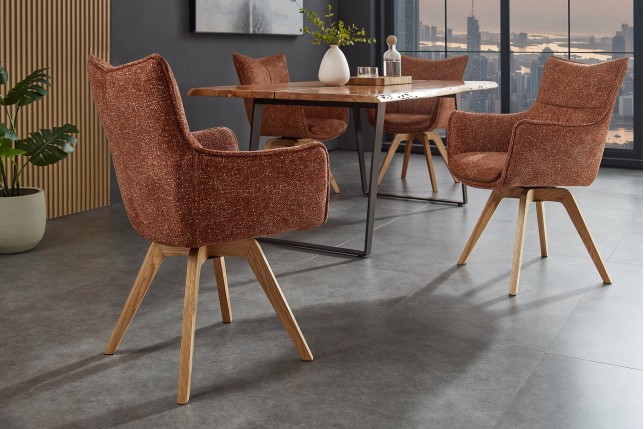 Fauteuil pivotant VOGUE 360° tissu brun rouille pieds chêne