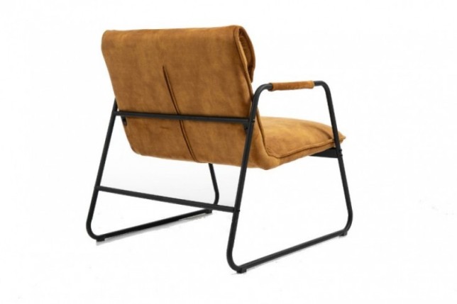 Fauteuil design en velours coloris jaune moutarde