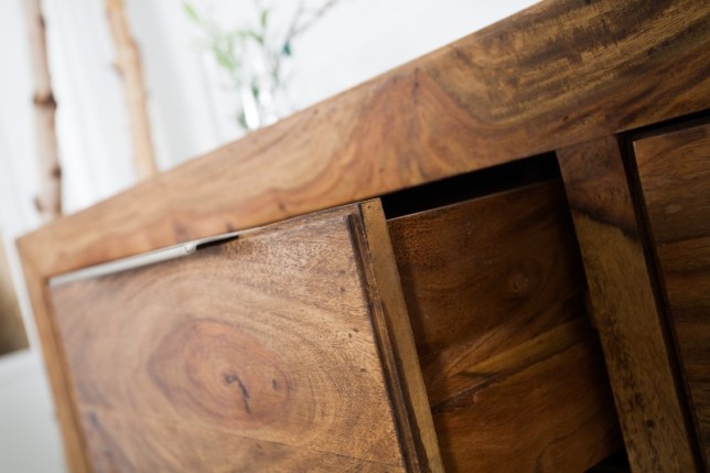 Buffet enfilade bois massif 140 cm à 2 portes et 3 tiroirs