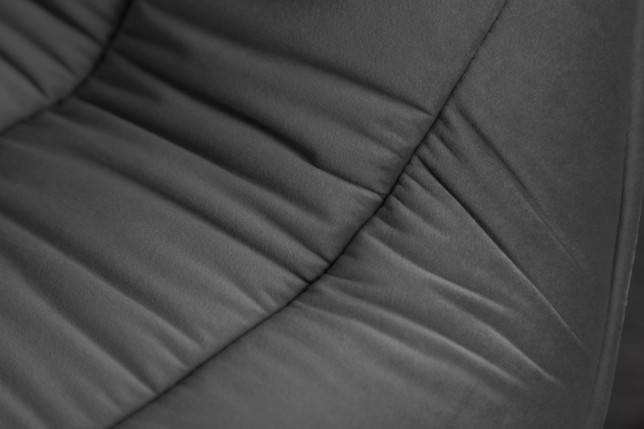 Chaise design scandinave de salle à manger coloris gris en microfibre avec piétement en métal