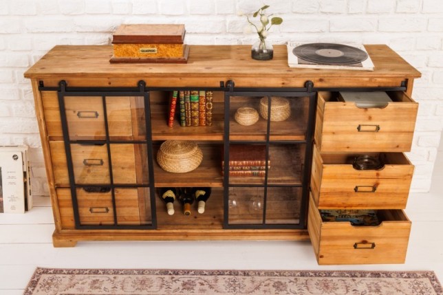 Bahut massif HENRY 150cm sapin naturel portes industrielles vitrine métal