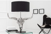 Lampe à poser design crâne de taureau coloris argenté et noir