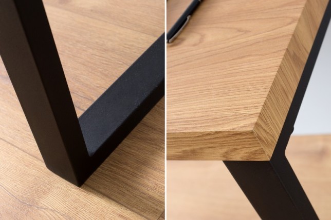 Table de bureau de 120 cm coloris naturel et noir