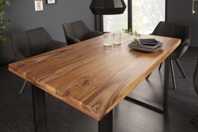 Table à manger de120cm en bois massif coloris naturel