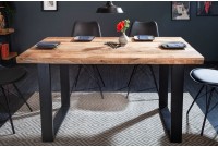 Table à manger de 140cm en bois massif coloris naturel