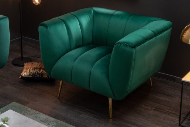 Fauteuil en velours coloris vert émeraude